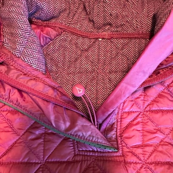 Lululemon Kids pullover puffer jacket - Picture 5 of 9